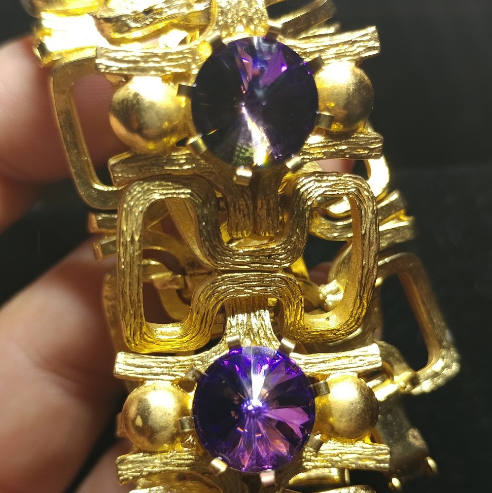 8" Art Deco Style Gold Bracelet w Purple stones